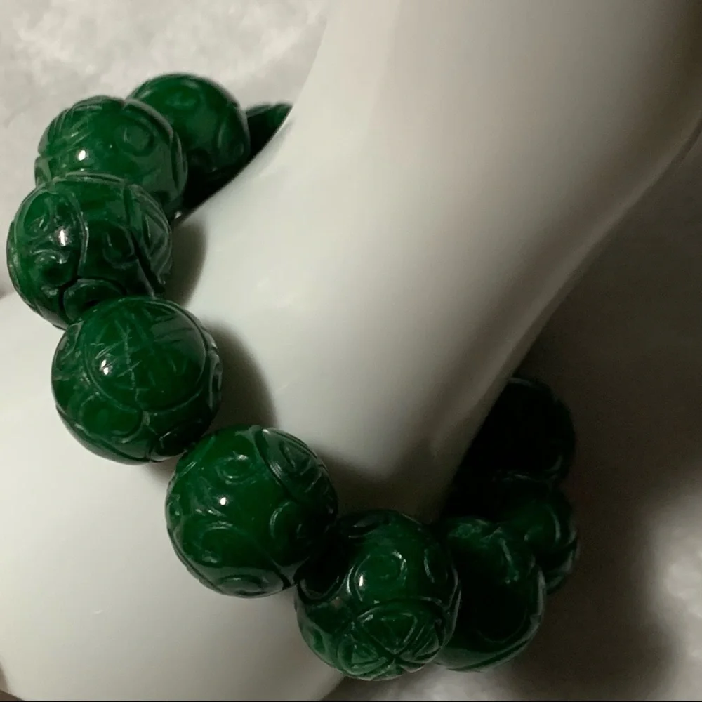 Green Jade Carved Beads